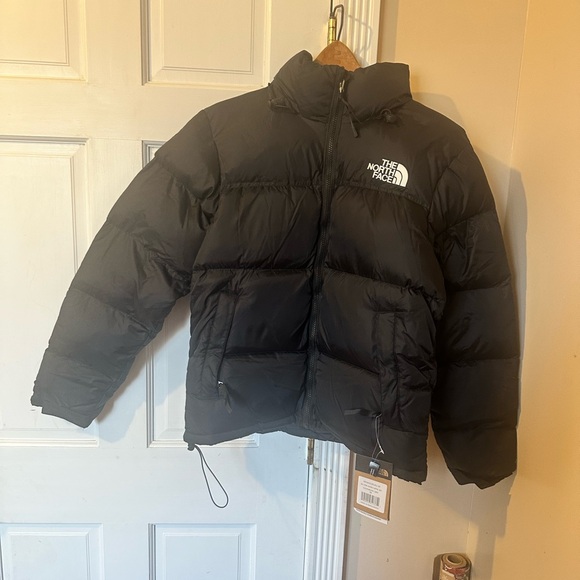 The North Face Black 700 Series Nuptse Puffer - Picture 8 of 11